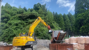 廃太陽光パネル